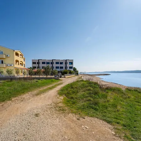 Πανσιόν Kotari In - Nord-dalmatien