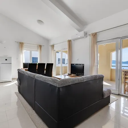 Πανσιόν Kotari In - Nord-dalmatien 4*