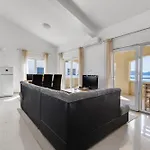 Konukevi Kotari In - Nord-dalmatien 4*