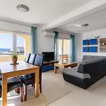 Kotari In - Nord-dalmatien Konukevi 4*